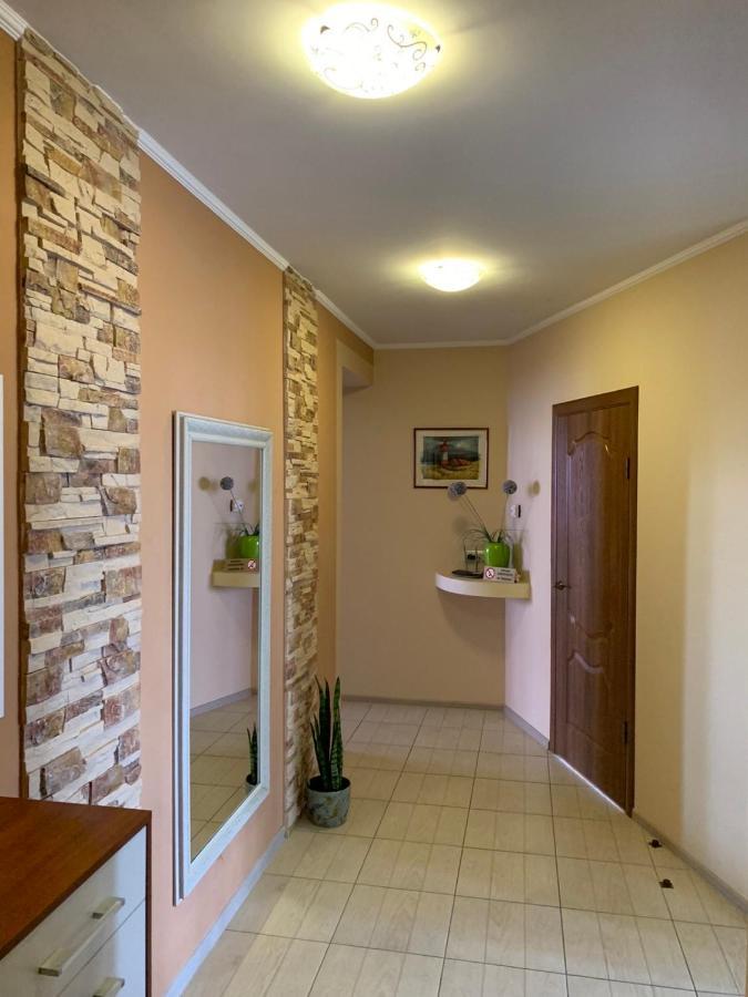Apartaments Sichovyh Strilciv 68a Iwano-Frankiwsk Exterior foto