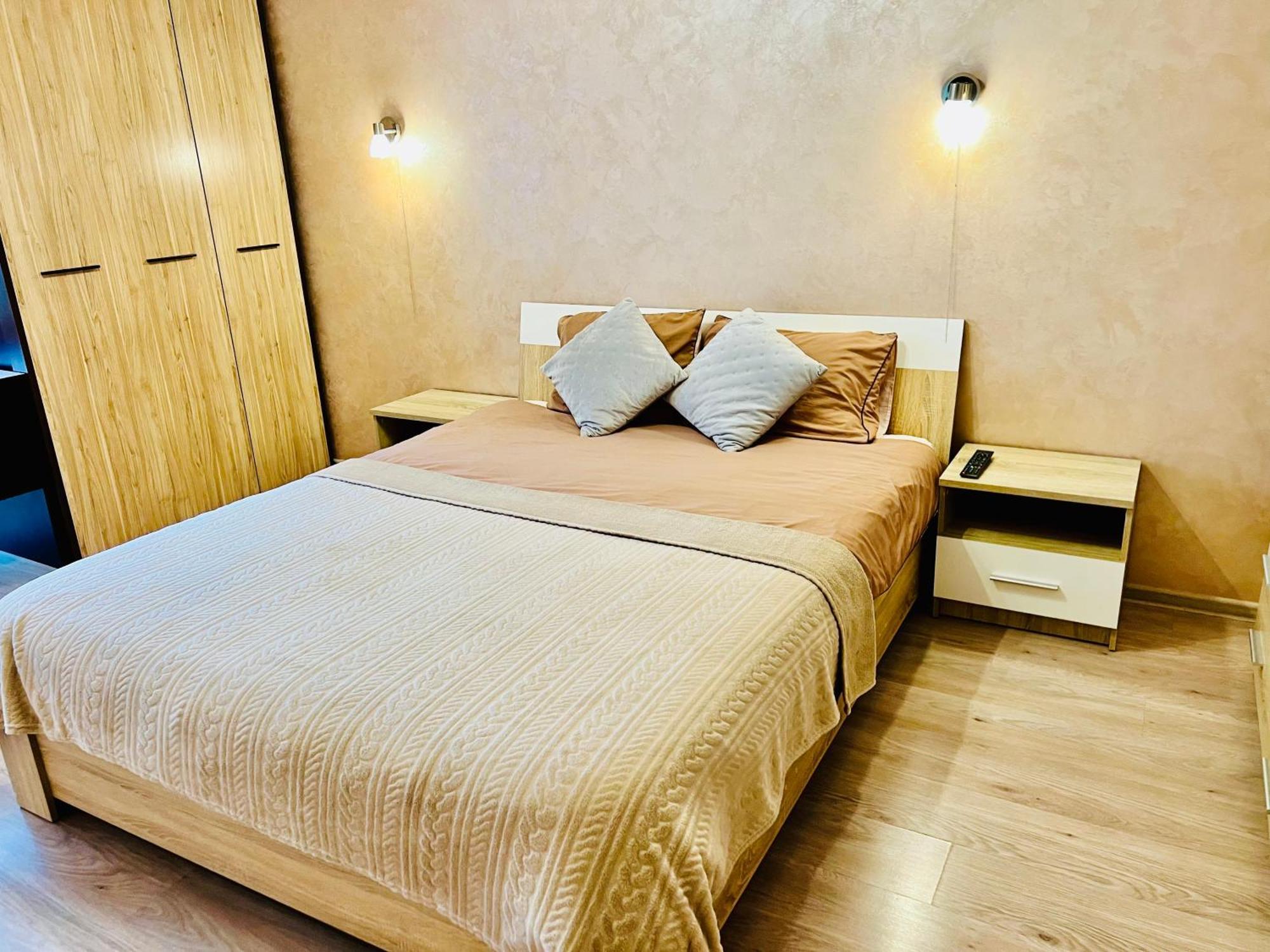 Apartaments Sichovyh Strilciv 68a Iwano-Frankiwsk Exterior foto